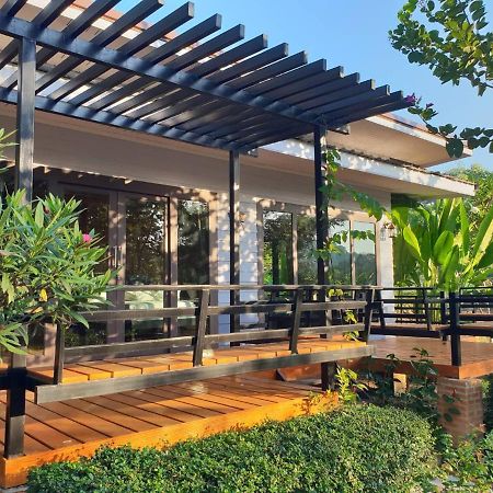 Baan Suan Hill Resort Ban Tha Khun Dış mekan fotoğraf