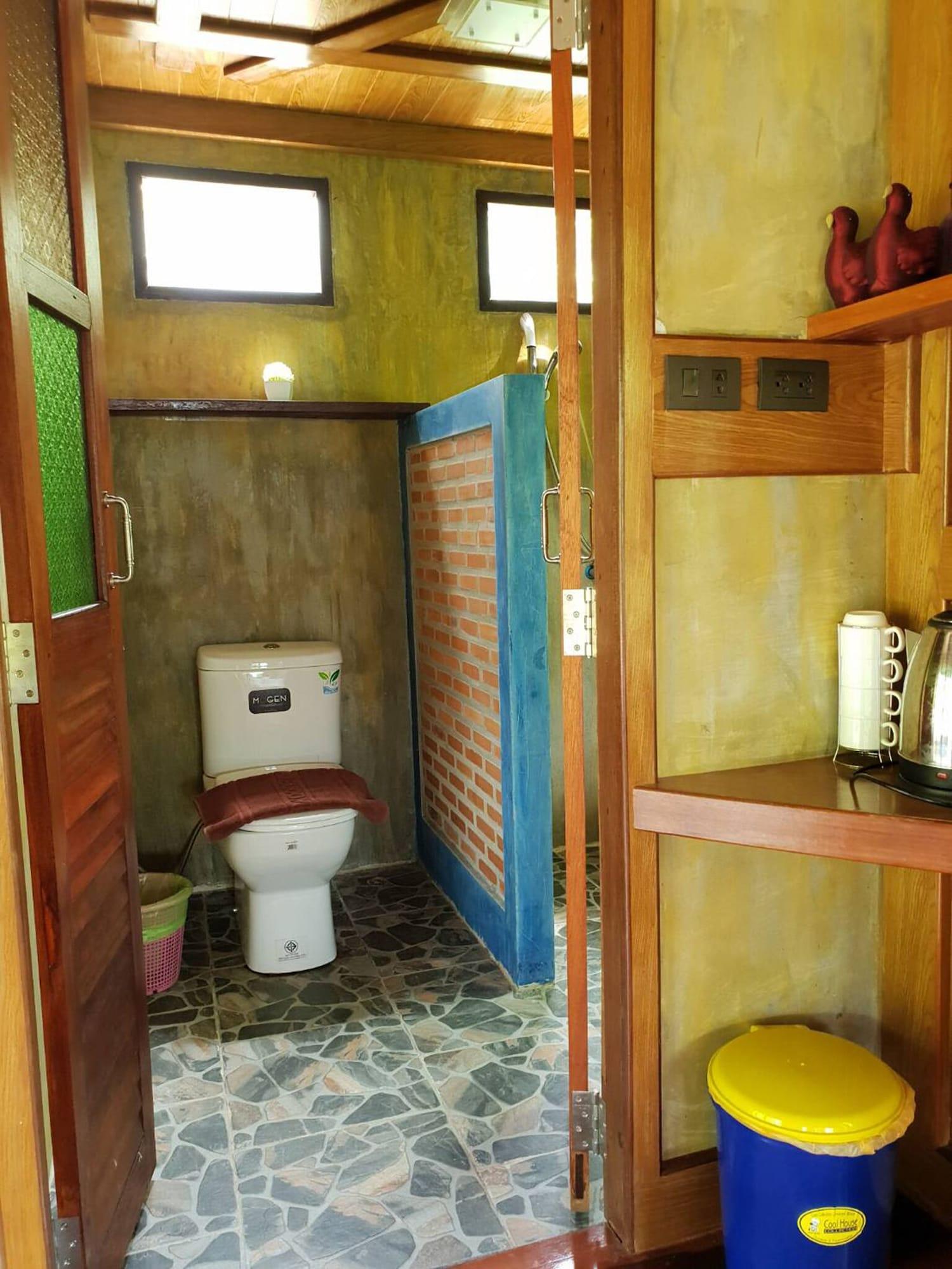 Baan Suan Hill Resort Ban Tha Khun Dış mekan fotoğraf