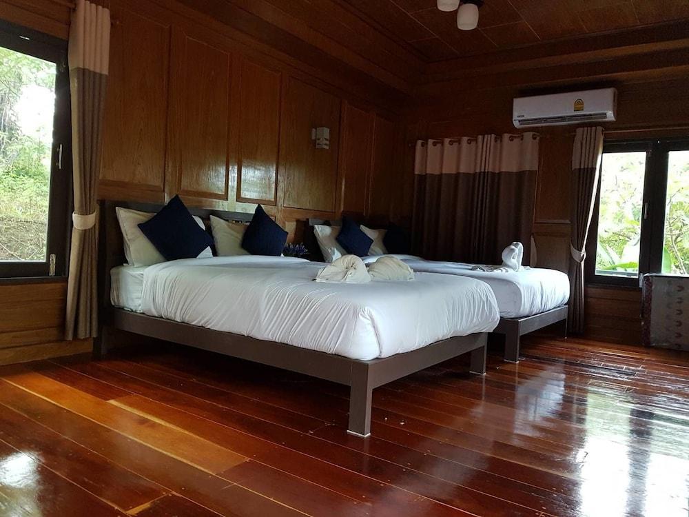 Baan Suan Hill Resort Ban Tha Khun Dış mekan fotoğraf