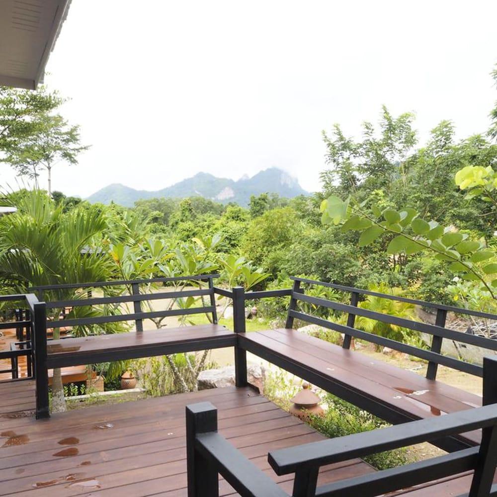 Baan Suan Hill Resort Ban Tha Khun Dış mekan fotoğraf