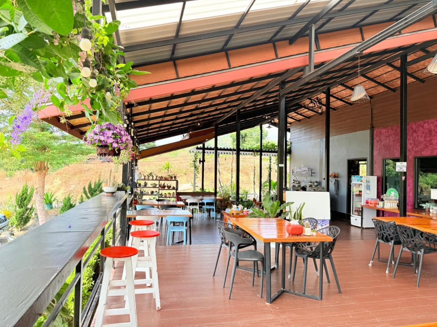 Baan Suan Hill Resort Ban Tha Khun Dış mekan fotoğraf