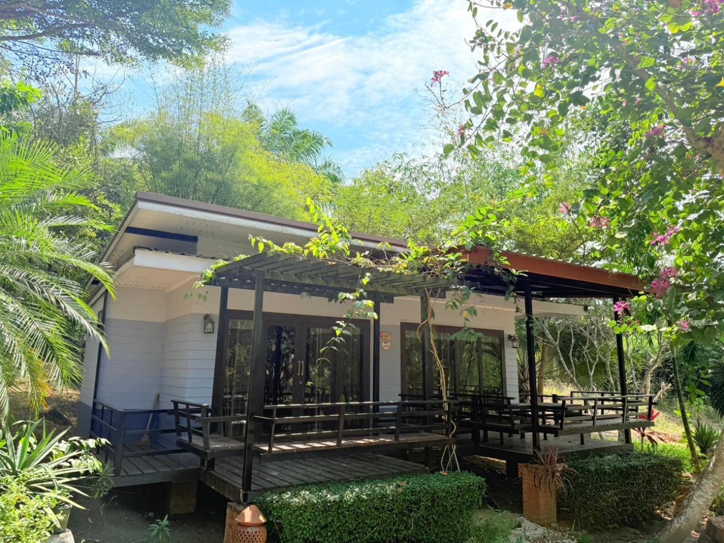 Baan Suan Hill Resort Ban Tha Khun Dış mekan fotoğraf