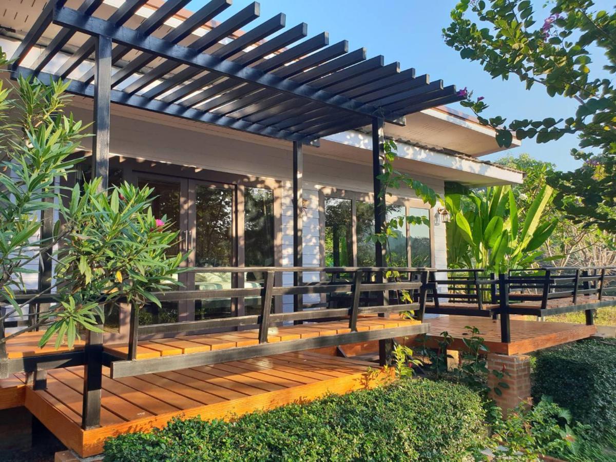 Baan Suan Hill Resort Ban Tha Khun Dış mekan fotoğraf